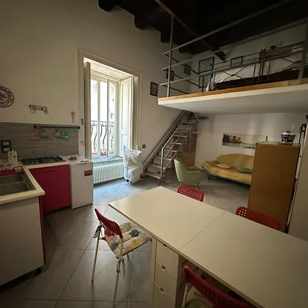 Appartement Casa Trinita Napels